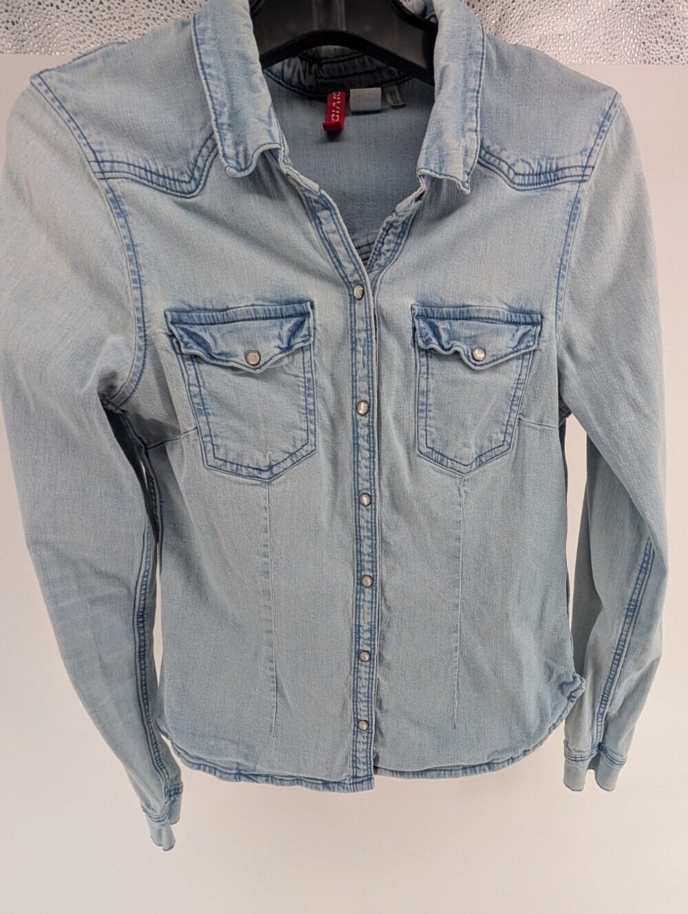 H&M Light-wash Fitted Denim Western Shirt With Front Pockets
